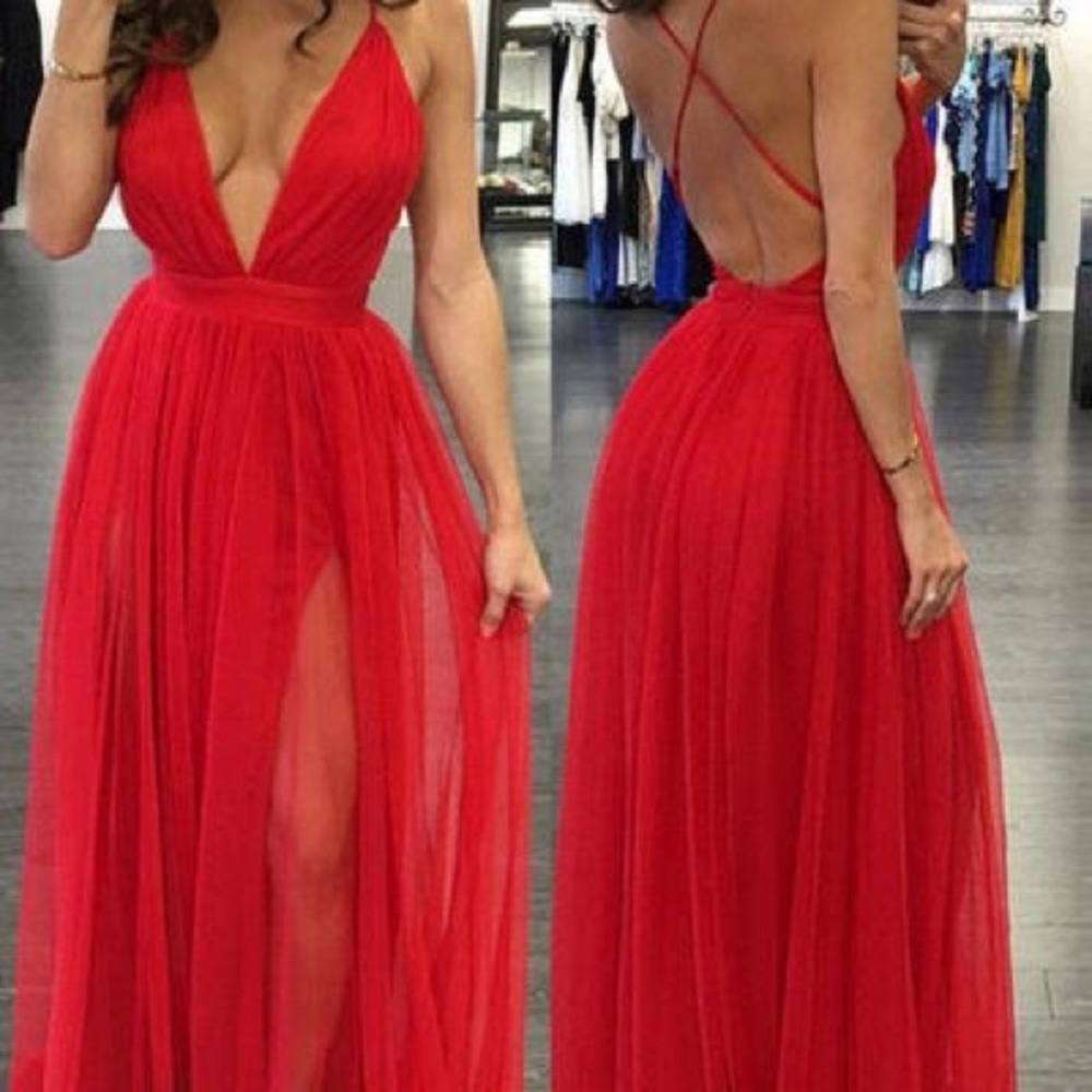 NEW Luxxel princess floor length dress